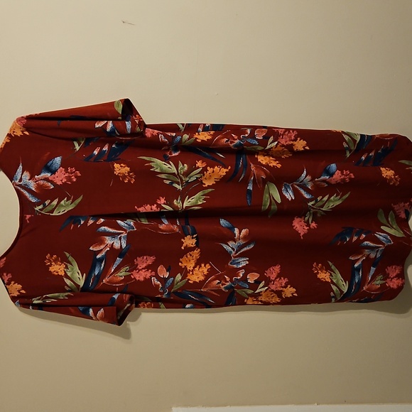 Christian Siriano Red Floral V Neck Shirt Dress. In EUc - Picture 5 of 5